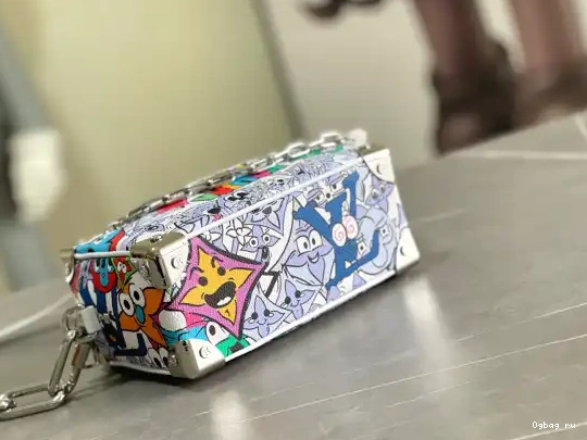 MINI LOUIS TRUNK SOFT VUITTON 0513
